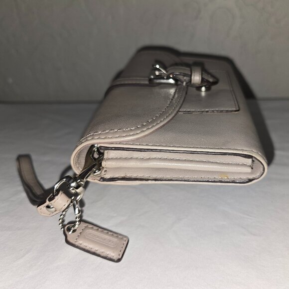 Coach F51688 Charlie Callie Putty Leather Hybrid Wallet Clutch Wallet Wristlet - Picture 7 of 7